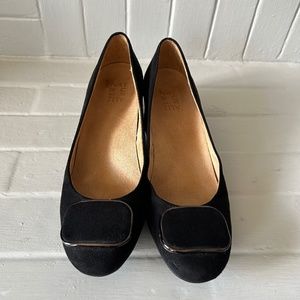 Black Naturalizer Block Heels